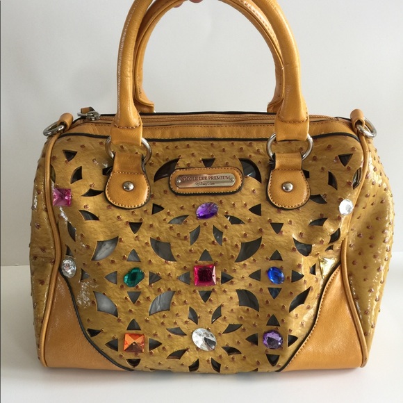 Nicole lee premium handbags by suzy han Clearance